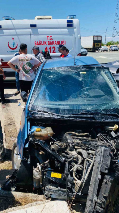 Malatya-Elazığ yolunda kaza: 3 yaralı