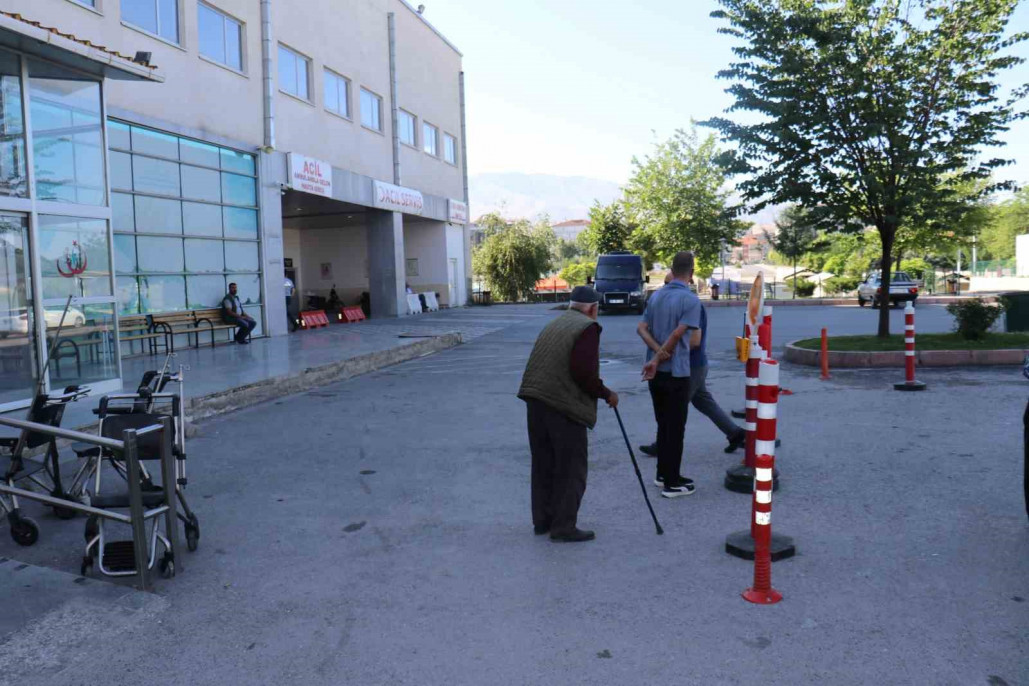 Malatya'da acemi kasaplar hastanelik oldu