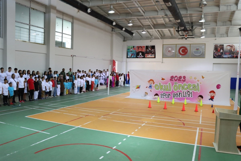 Malatya'da GSB Spor Okulları açıldı