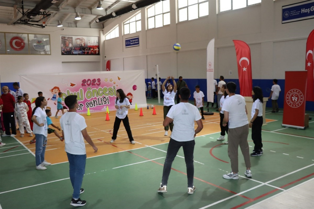 Malatya'da GSB Spor Okulları açıldı