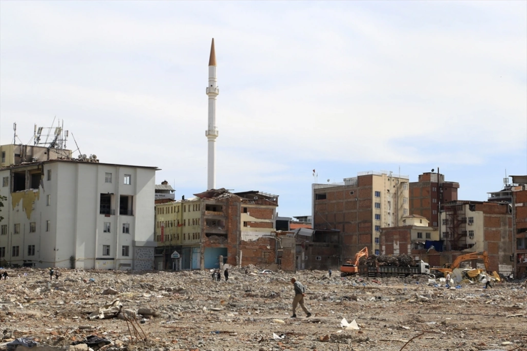 Depremin vurduğu Malatya'da 'ticaretin kalbi' yeniden inşa edilecek