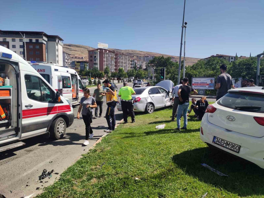 Malatya'da zincirleme kaza: 6 yaralı