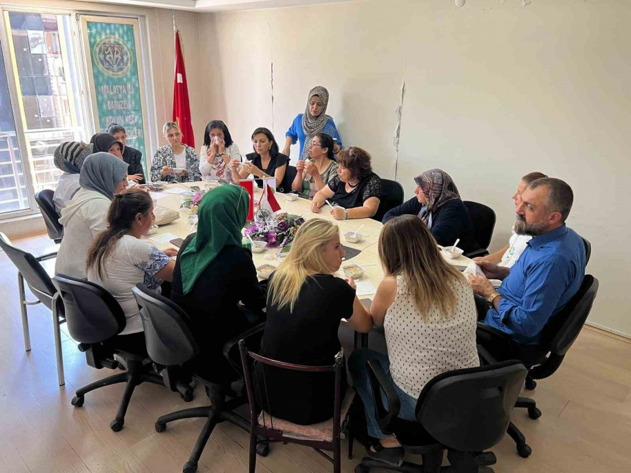 Tarım Platformu Kadın Girişimci Grubu'ndan istişare toplantısı