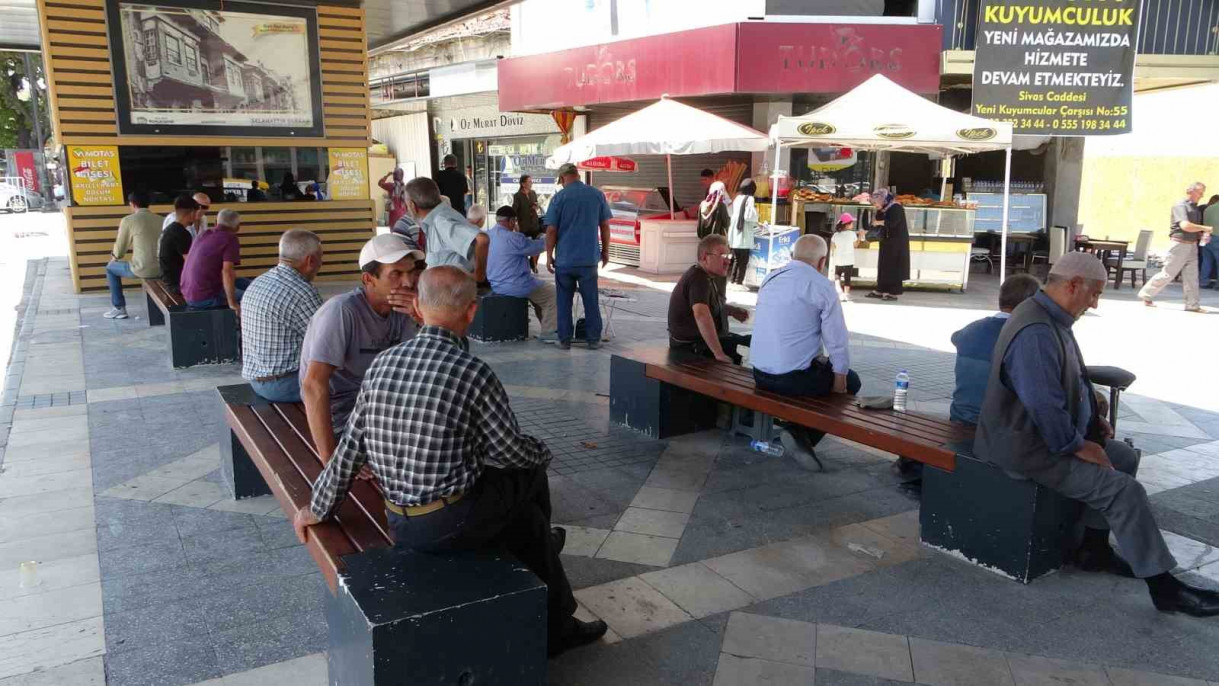 Malatya'da termometreler 39 dereceyi gördü