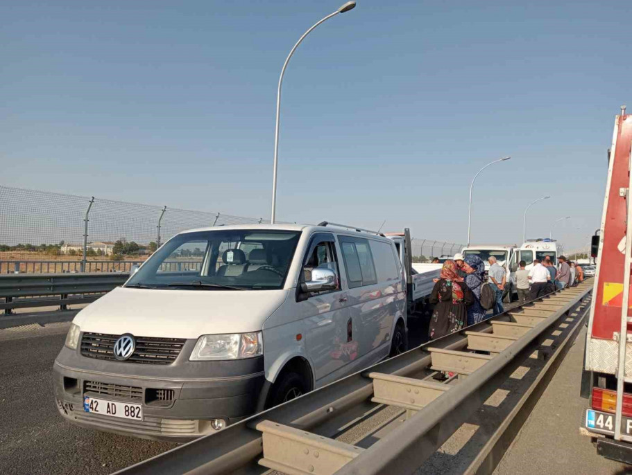 Malatya'da zincirleme kaza: 2 yaralı