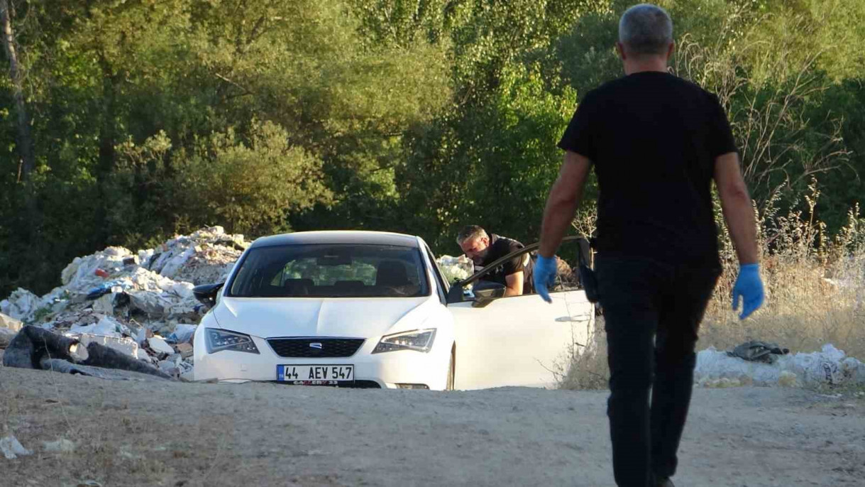 Kayıp diş hekimi yol kenarında ölü bulundu