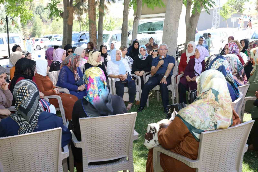 Güder: 'Söz verdiğimiz projeleri tamamlayacağız'