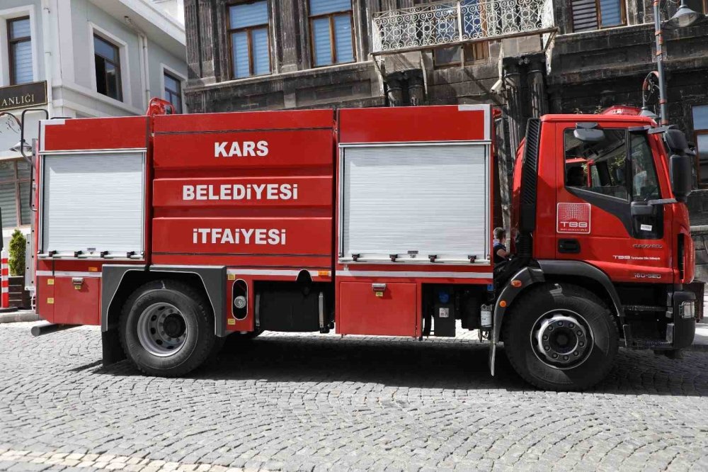 Kars’ta Belediye Filosuna 23 Araç Kazandırıldı