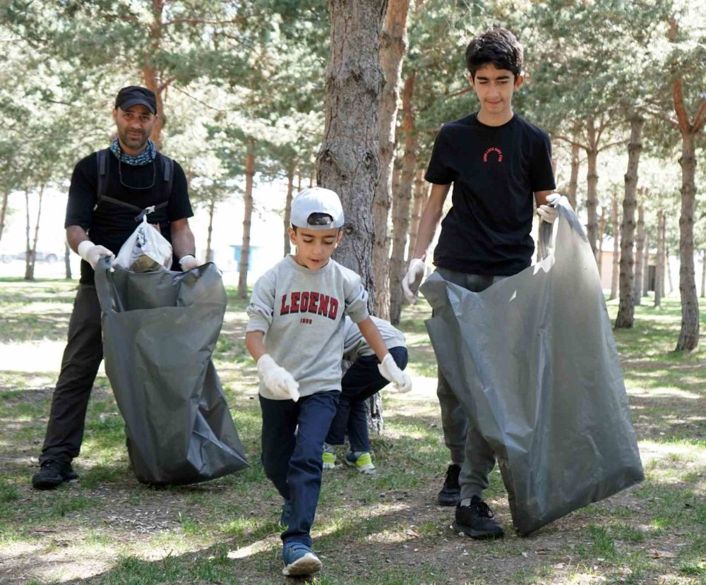 Dünya Temizlik Günü’nde Anlamlı Temizlik