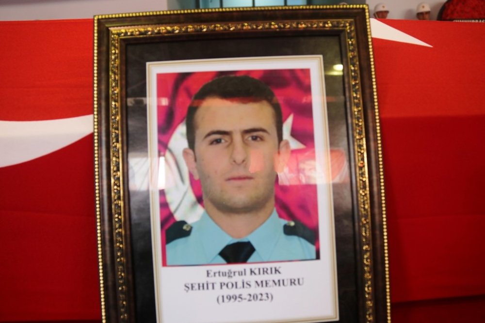 Şehit Polis Son Yolculuğuna Uğurlandı