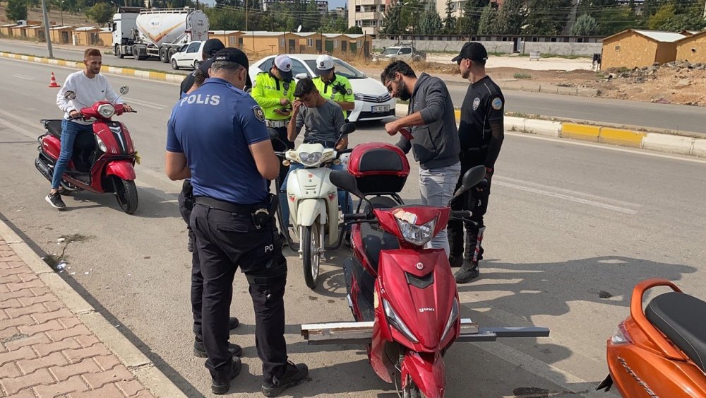 Adıyaman’da Asayiş Denetimleri Sıklıkla Sürüyor