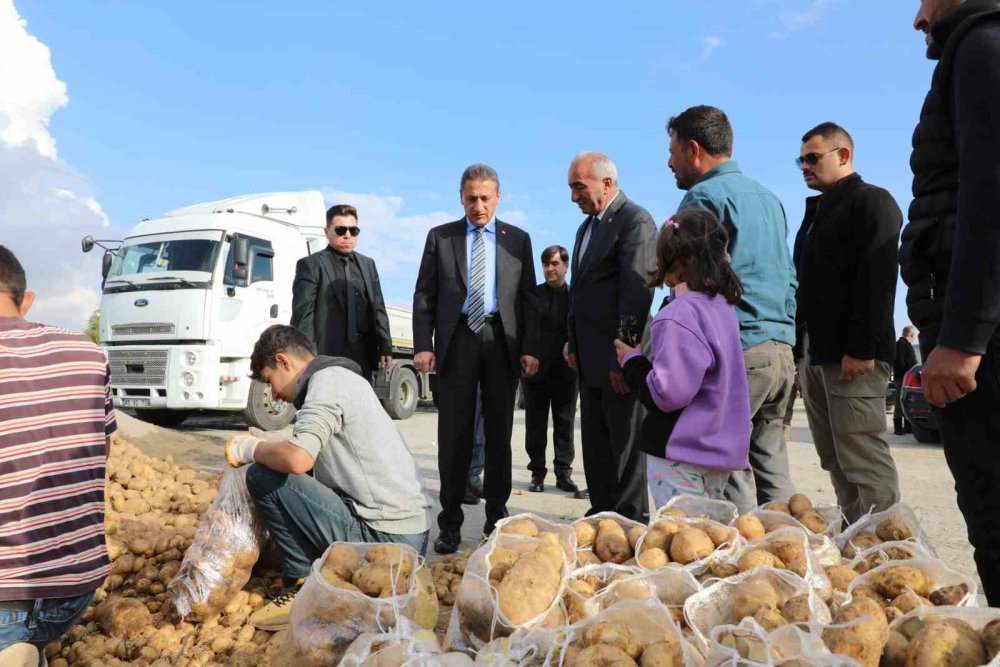 Vali Erol Karaömeroğlu, Ahlat’a Çeşitli Ziyaret Ve İncelemeler Yaptı