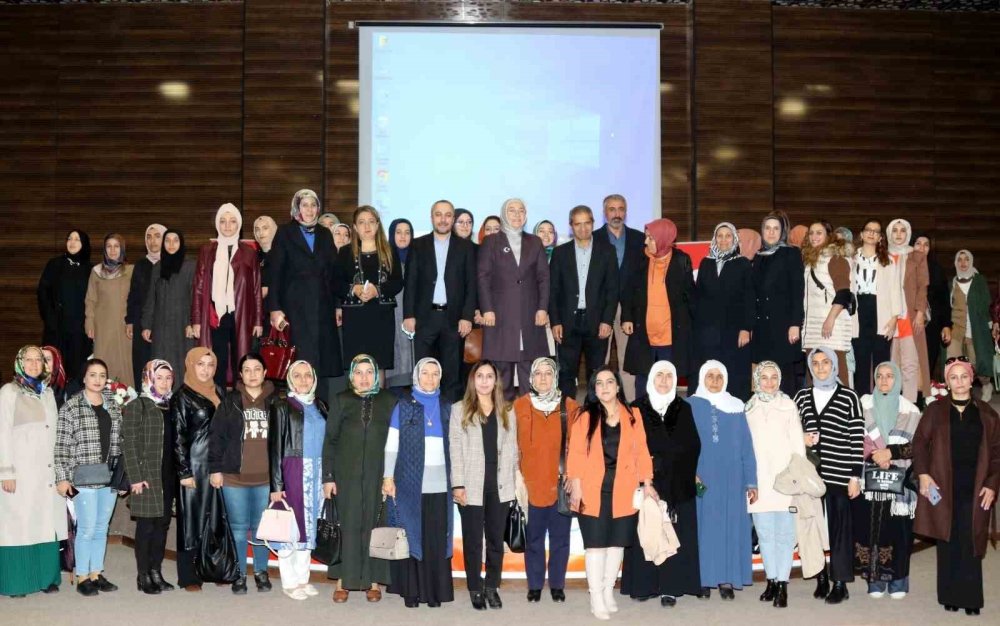 ‘Aile Akademisi Seminerleri’ Devam Ediyor