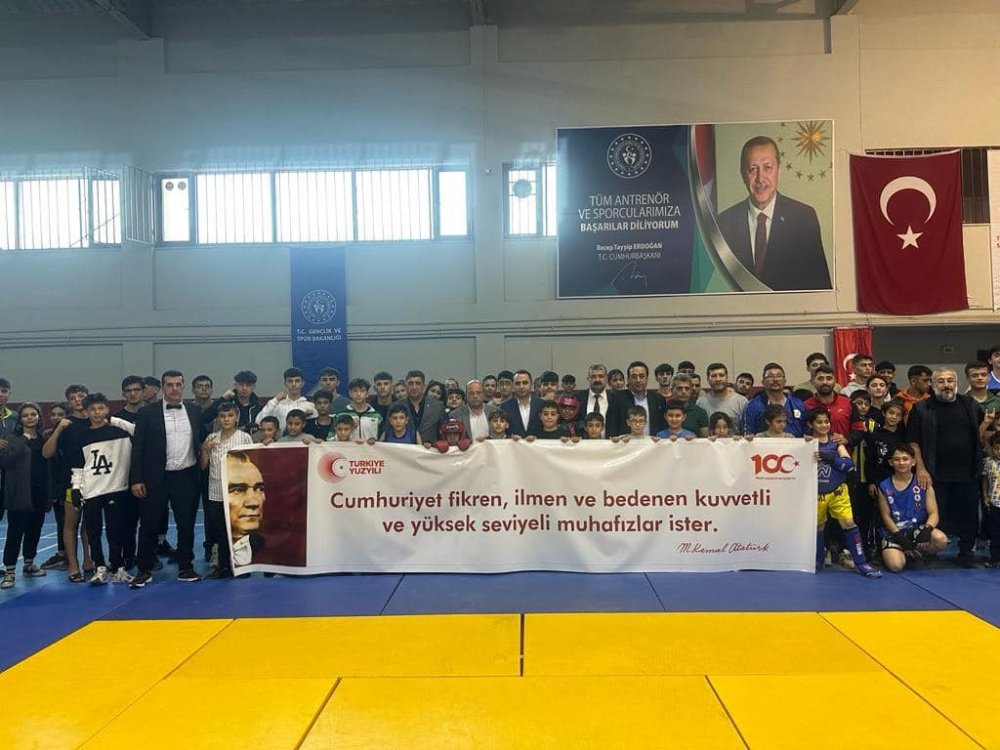 Besni’de Muay Thai Şampiyonası Düzenlendi