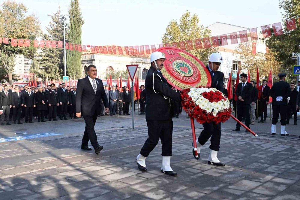 Atatürk, Vefatının 85. Yıl Dönümünde Anıldı